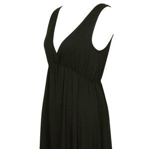 Black Sleeveless Knee-length A-line Dress